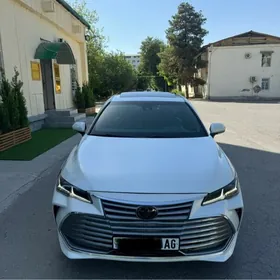 Toyota Avalon 2019