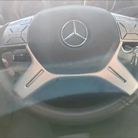 Mercedes W212-W204