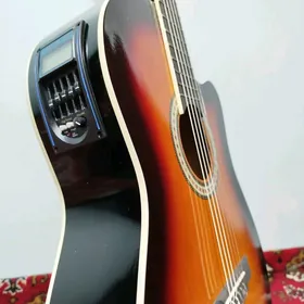 ELEKTRO KLASSIK GITARA