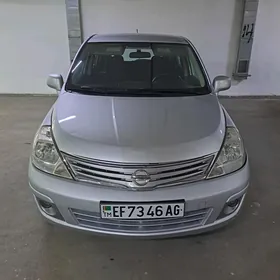Nissan Versa 2010