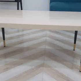 žurnal stol