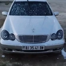 Mercedes-Benz C-Class 2001