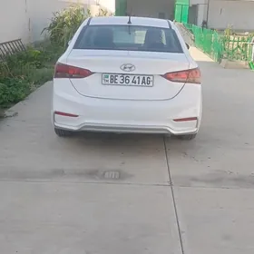 Hyundai Accent 2019