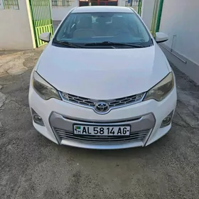Toyota Corolla 2015