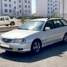 Toyota Avensis 2001
