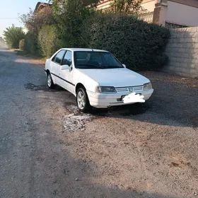 Peugeot 405 2001