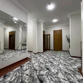 PODWOYSKIY ELITKA 3 KOM 160m2