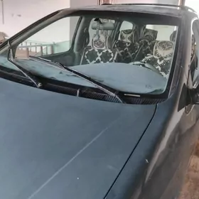 Toyota Sienna 2000