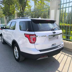 Ford Explorer 2019