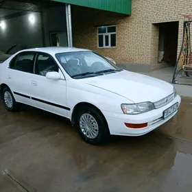 Toyota Corona 1995
