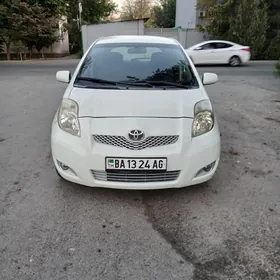 Toyota Yaris 2010