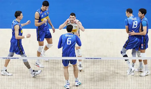 Erkekleriň we zenanlaryň woleýbol boýunça dünýä çempionatlarynda şol bir ýurt ýeňiji boldy