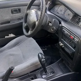 Nissan Sunny 1997