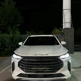 Jetour X70 Plus 2021