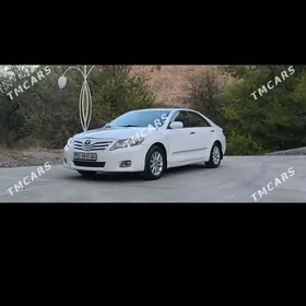 Toyota Camry 2010
