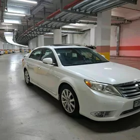 Toyota Avalon 2011