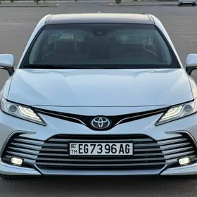 Toyota Camry 2023