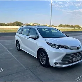 Toyota Sienna 2021