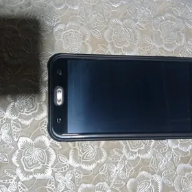 Samsung Galaxy J7