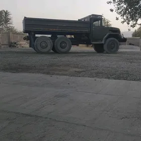 Zil 131 1995