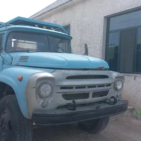 Zil 131 2000