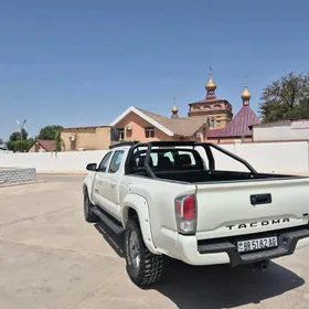 Toyota Tacoma 2021
