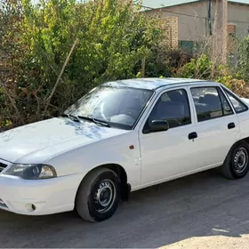 Daewoo Nexia 2011