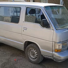 Toyota Hiace 1989