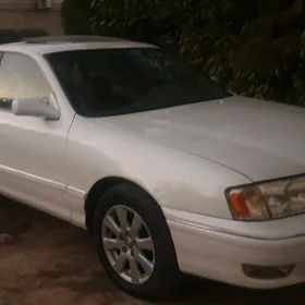 Toyota Avalon 1999