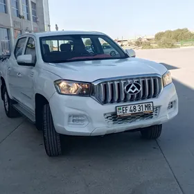 Toyota Hilux 2023