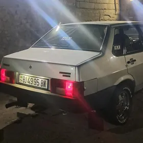 Lada 21099 2003