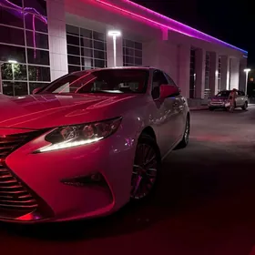 Lexus ES 350 2015