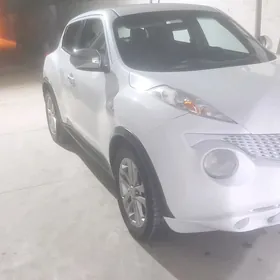 Nissan JUKE 2013