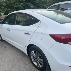 Hyundai Elantra 2017