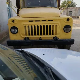 Gaz 52 1989