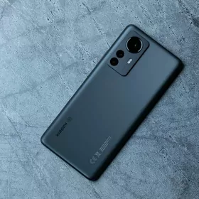 Xiaomi (mi) 12 Pro