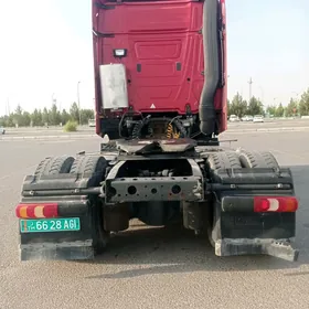 Mercedes-Benz ACTROS 3331 2015
