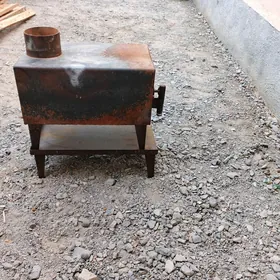 PEÇ