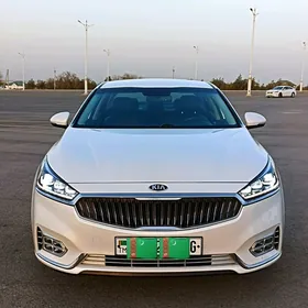 Kia Cadenza 2019