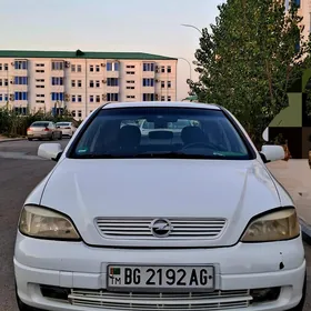 Opel Astra 2000