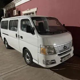 Nissan Urvan 2008