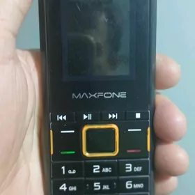 MAXFONE - M 128