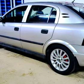 Opel Astra 1999