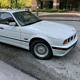 BMW 525 1990