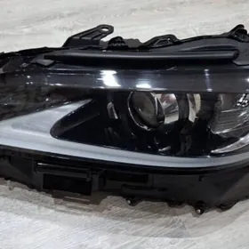 Lexus es 2023  fara cyra