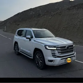 Toyota Land Cruiser 2023