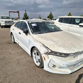 Kia K5 2021