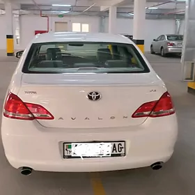 Toyota Avalon 2006