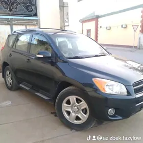 Toyota RAV4 2010