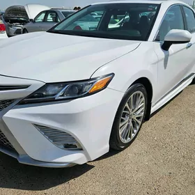 Toyota Camry 2020